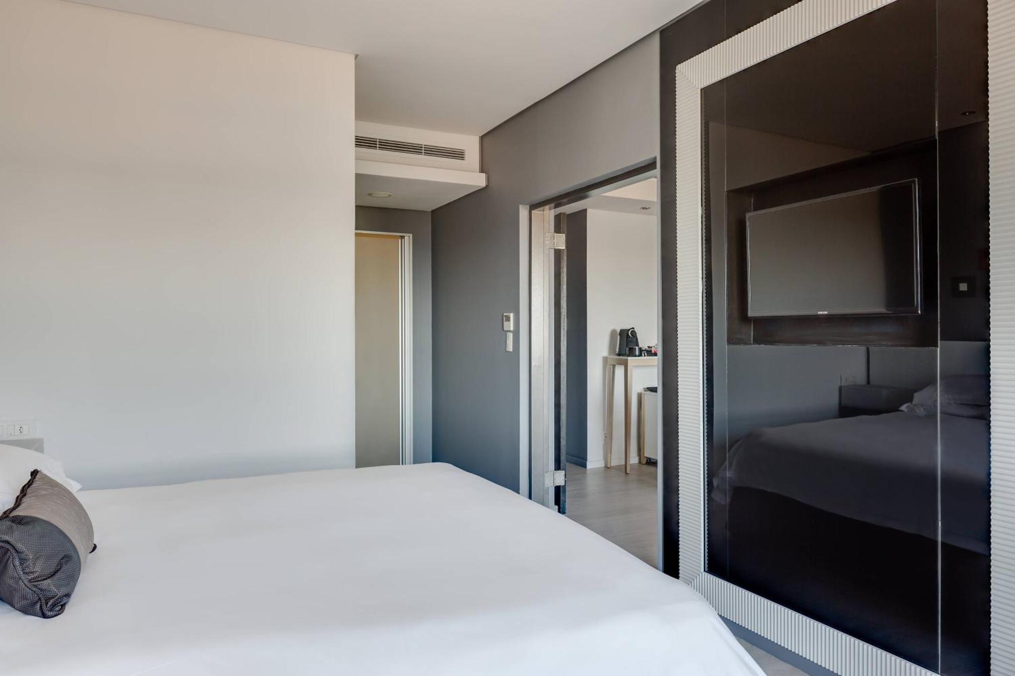 Protea Hotel Fire & Ice! By Marriott Pretoria Menlyn المظهر الخارجي الصورة